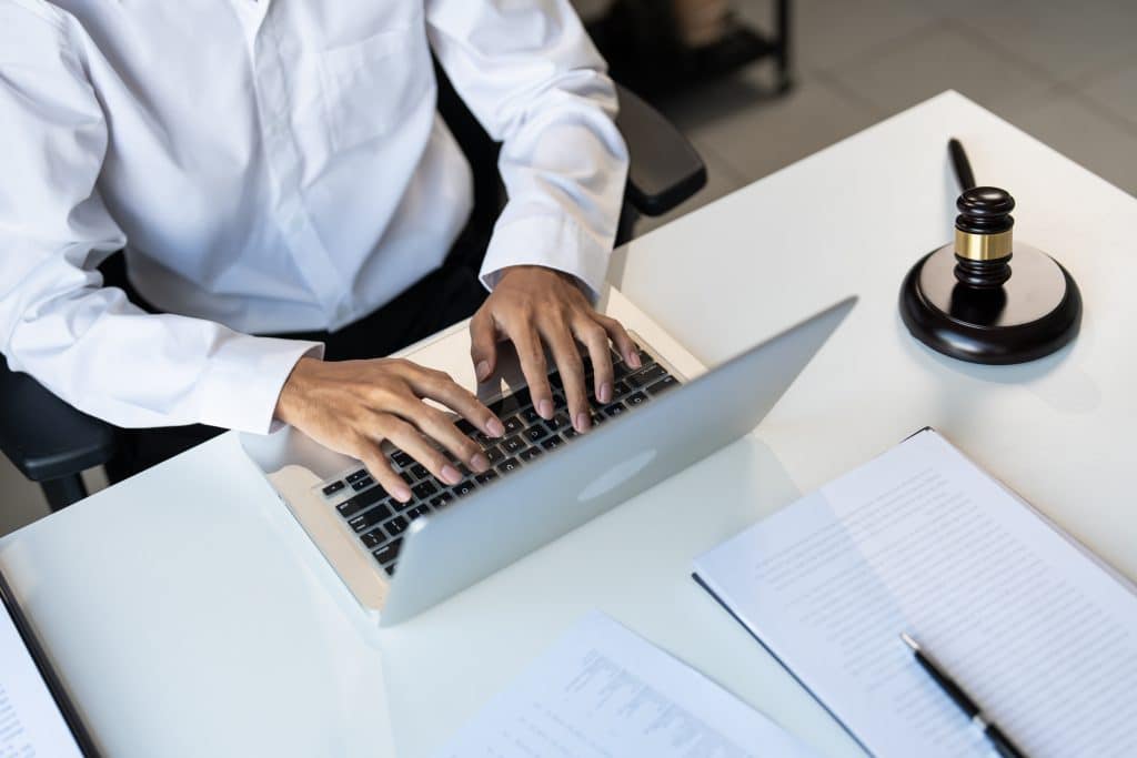 Termination Letter for Law Firms: What to Include to Reduce EPLI Risk